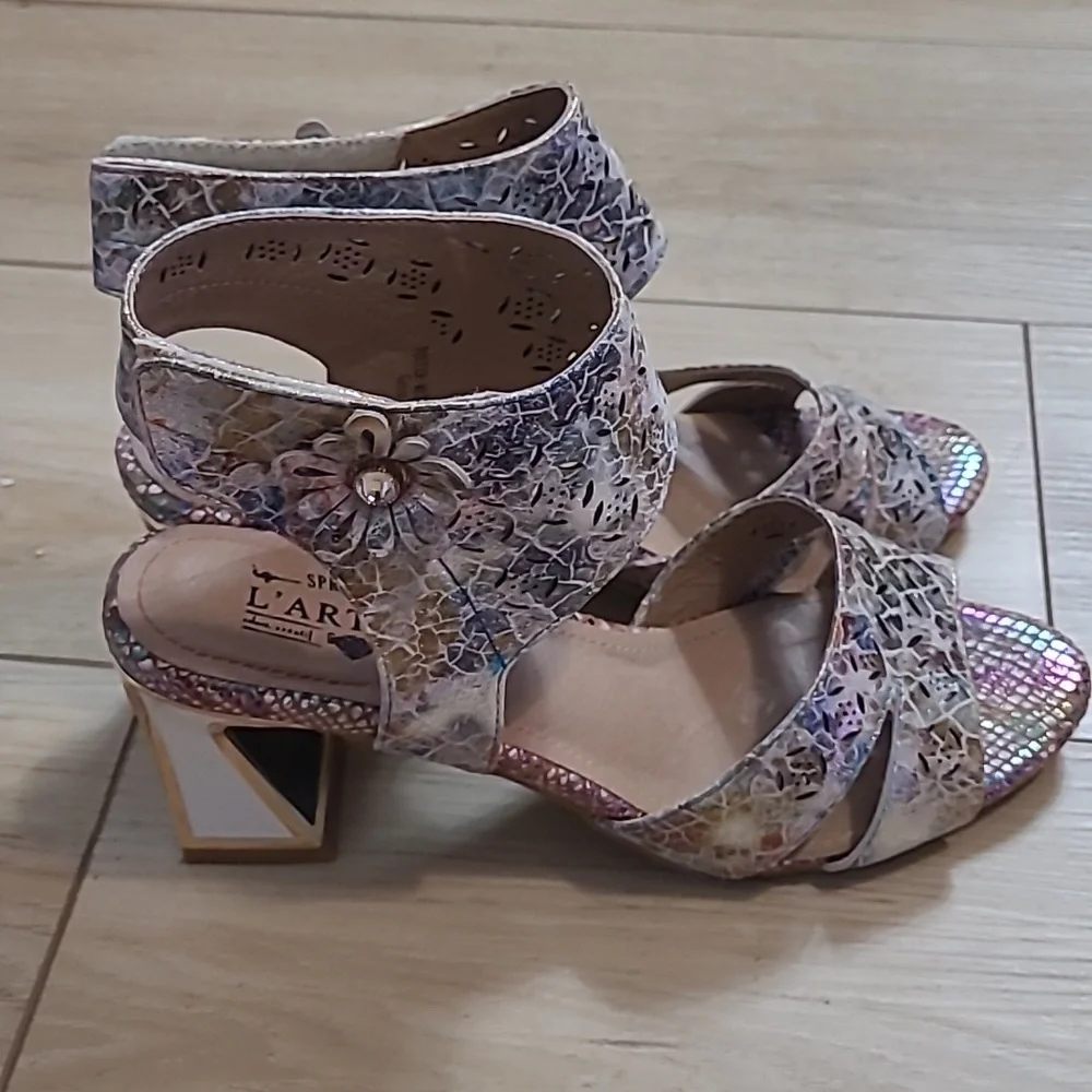 L'ATISTE Women's Sandals in Multi-Color Size 41/ 9 - Picture 3 of 14